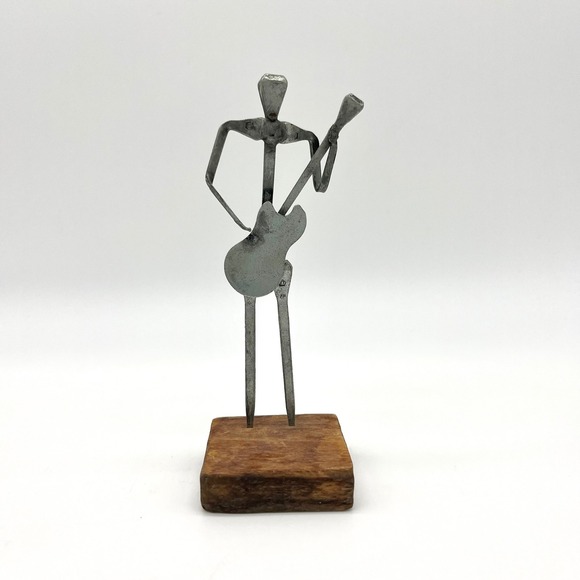 Vintage MCM Handcrafted Metal Guitar Player Sculpture‎ Folk Art Wood Base - Picture 1 of 9